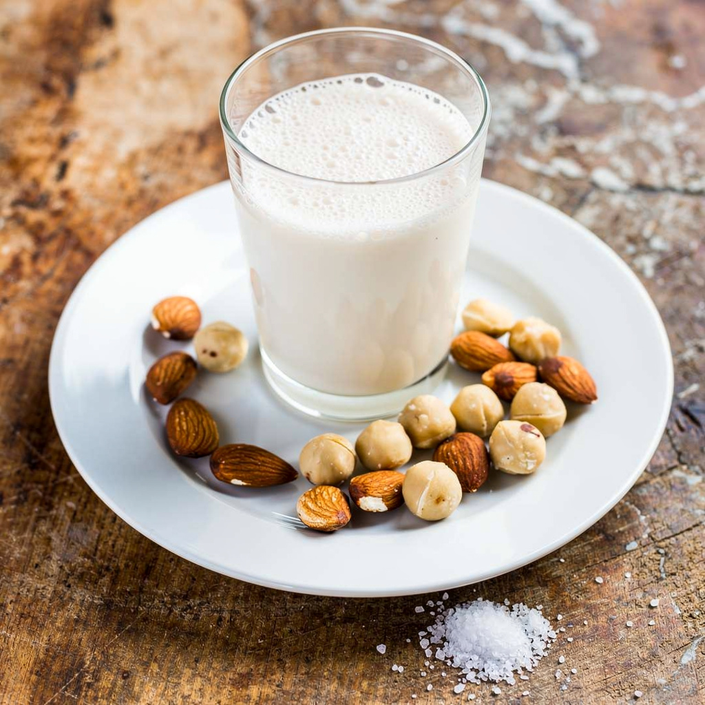 Fresh Nut Milk