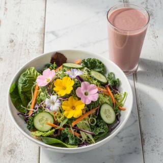 Kid-Friendly Edible Flower Salad