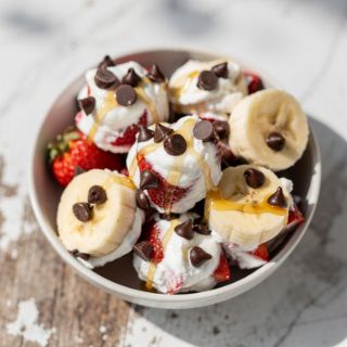 Chocolate Strawberry Banana Yogurt Clusters