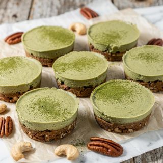 No-Bake Vegan Matcha Cheesecakes