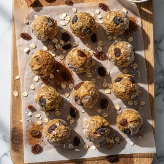 Cinnamon Raisin Protein Balls