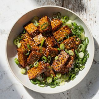 General Tso’s Tempeh (healthy & vegan)