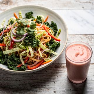 Kale & Cabbage Pad Thai Salad